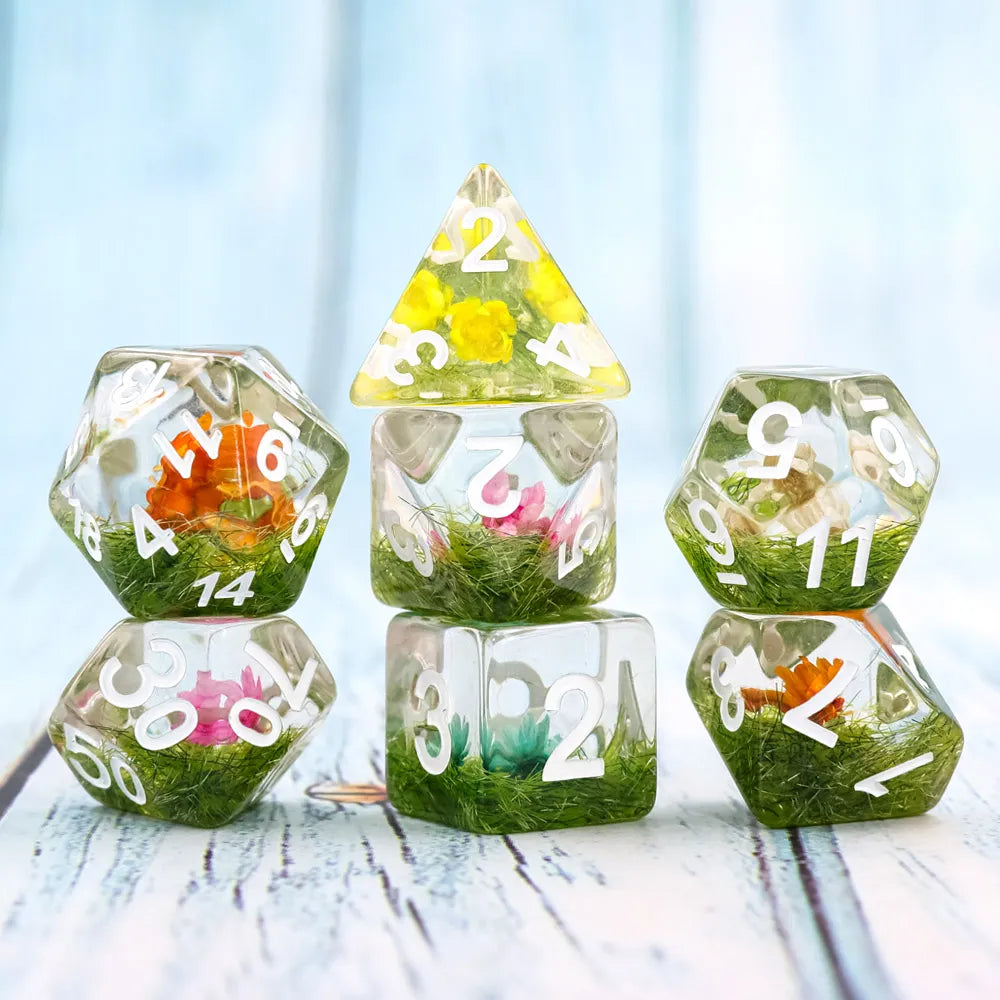 Blossom Inclusion Dice Dice 7pcs Dice Set | Gear Gaming Bentonville